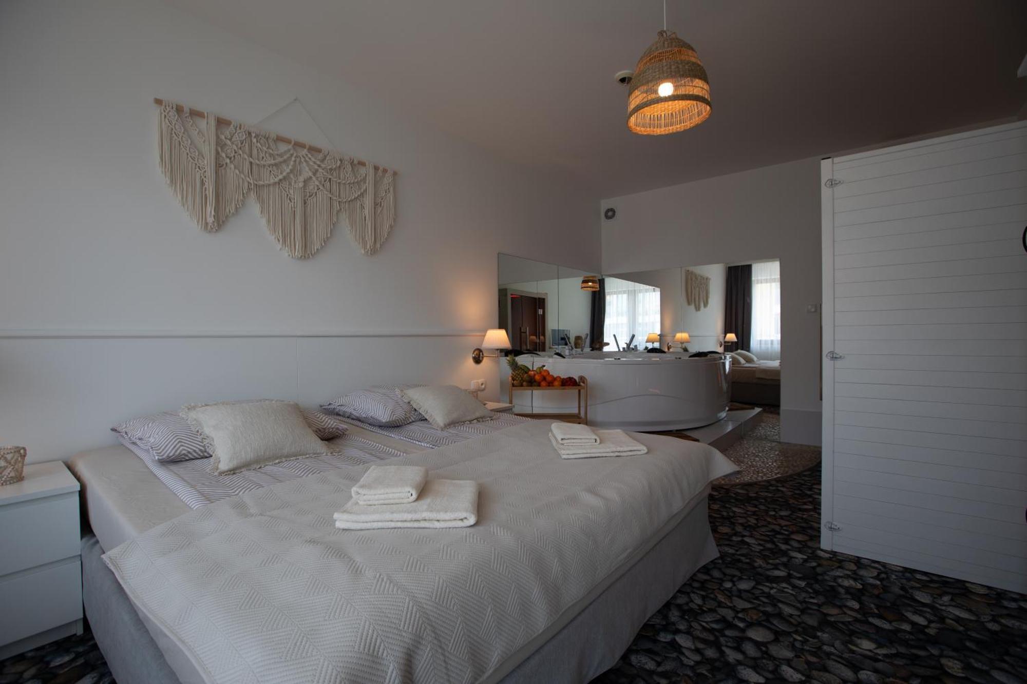 Apartament Rodzinny Beach Sauna&Jacuzzi Arka Medical Spa โควอบเซก ภายนอก รูปภาพ